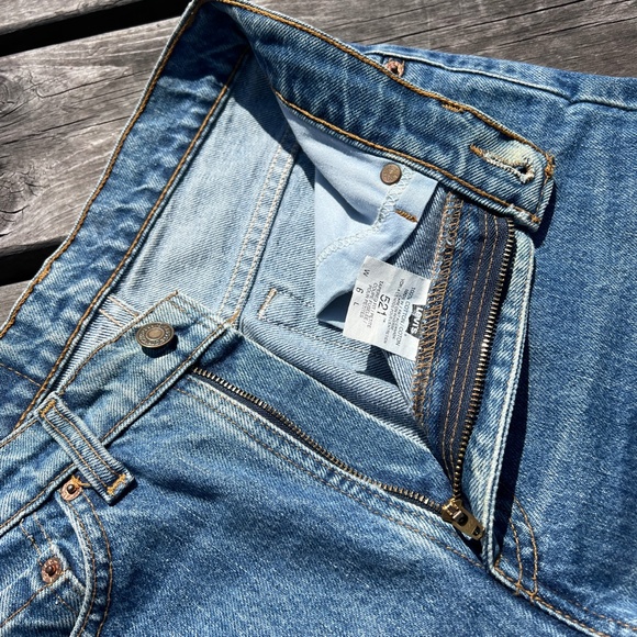 Vintage Levi's 521 Jeans - Picture 9 of 13